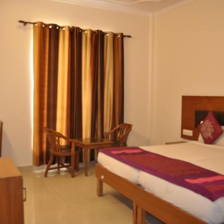 Casa Meera Noida Exterior photo