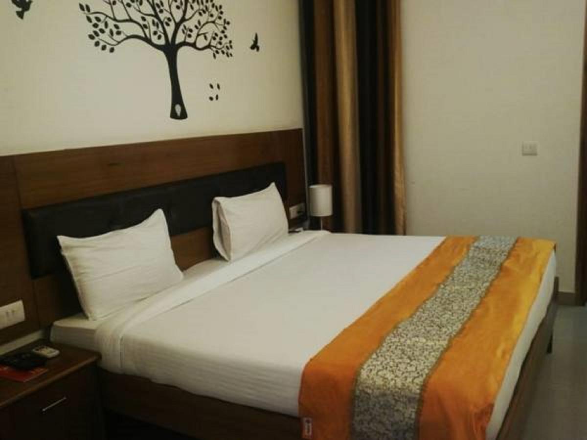 Casa Meera Noida Exterior photo
