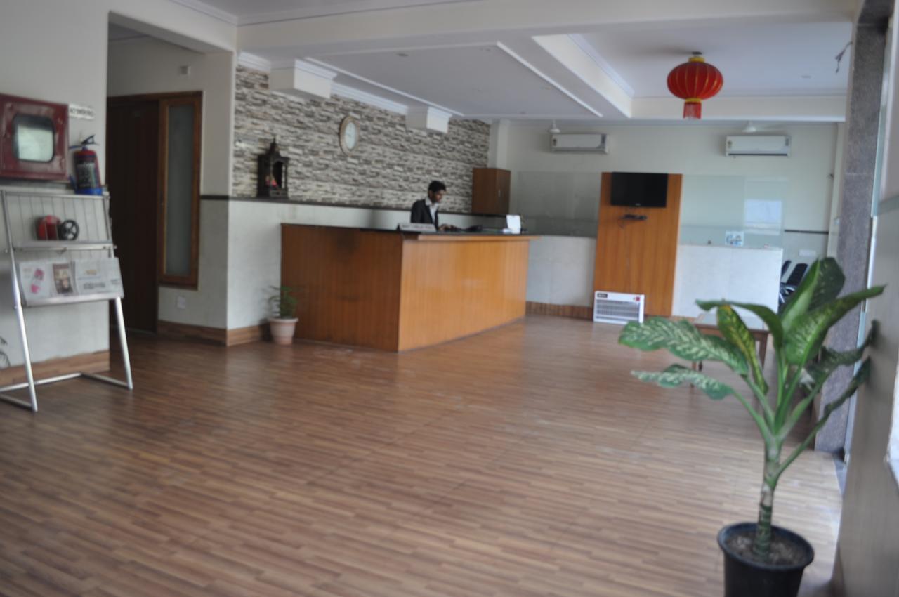 Casa Meera Noida Exterior photo