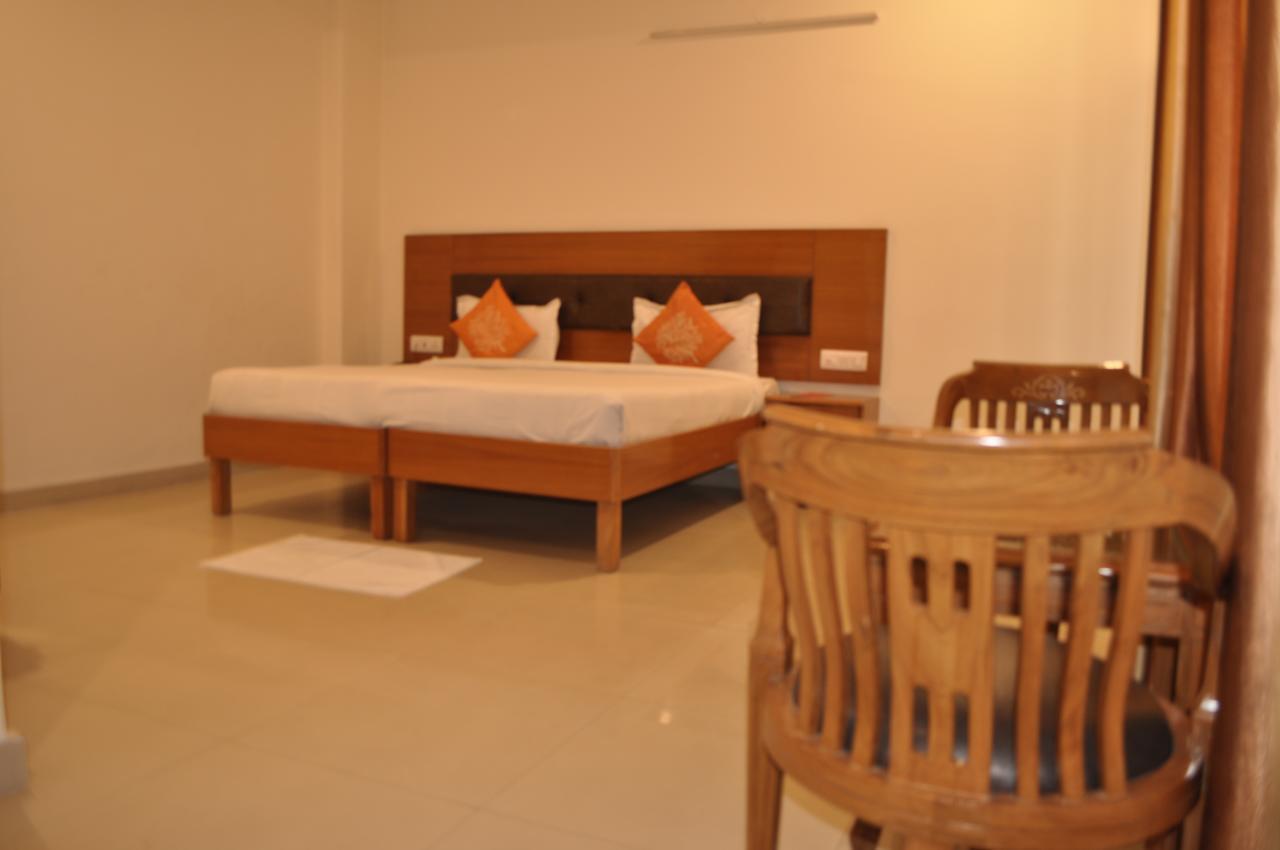 Casa Meera Noida Exterior photo